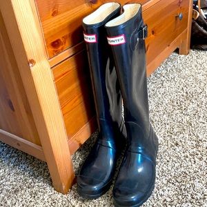 Tall Black Hunter Rain Boots!